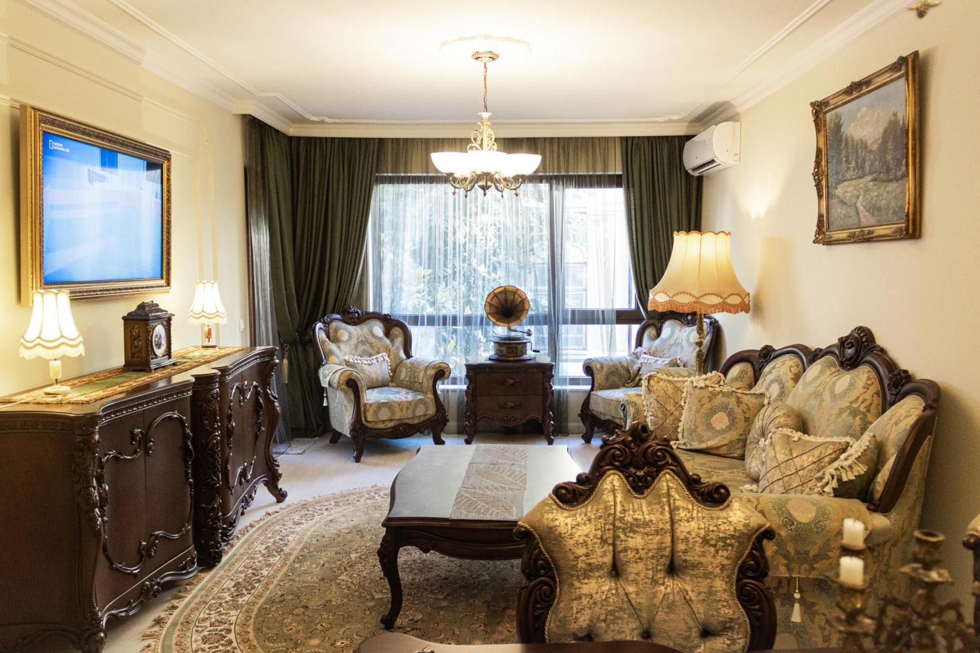 Central Luxury Antique Apartment Warna Exterior foto