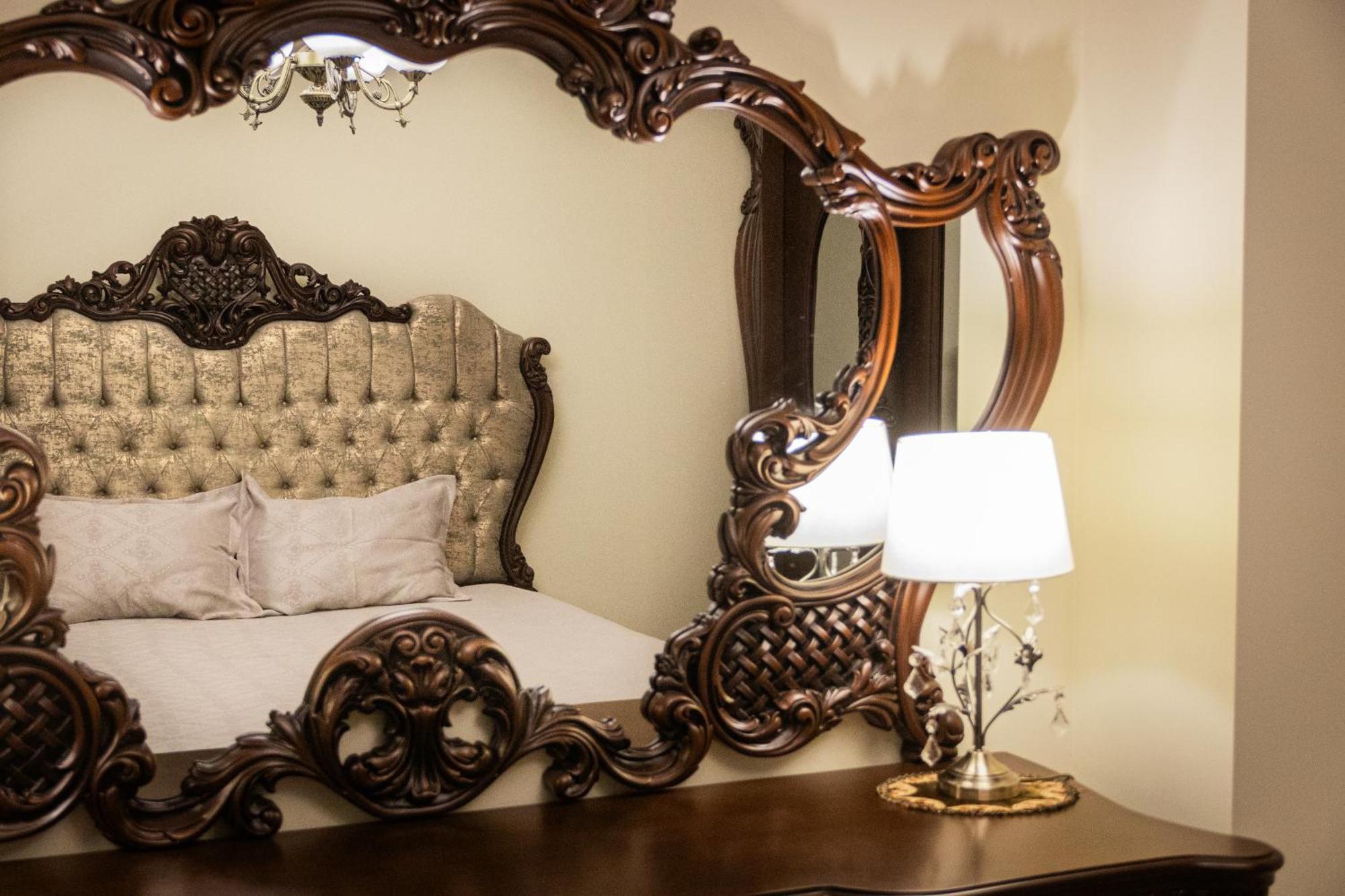 Central Luxury Antique Apartment Warna Exterior foto